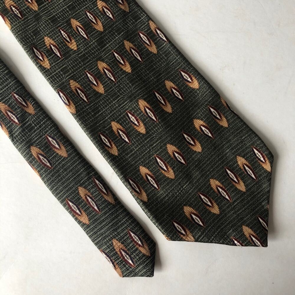 Bill Blass Black Label Silk Tie Diamonds Green